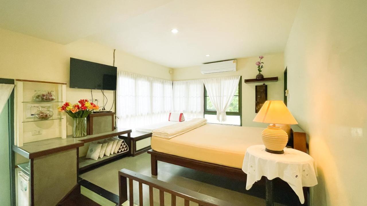 Rimsira Chumphon Exterior foto