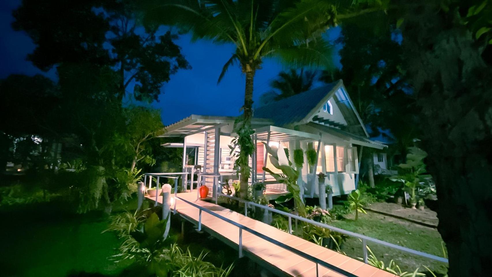 Rimsira Chumphon Exterior foto
